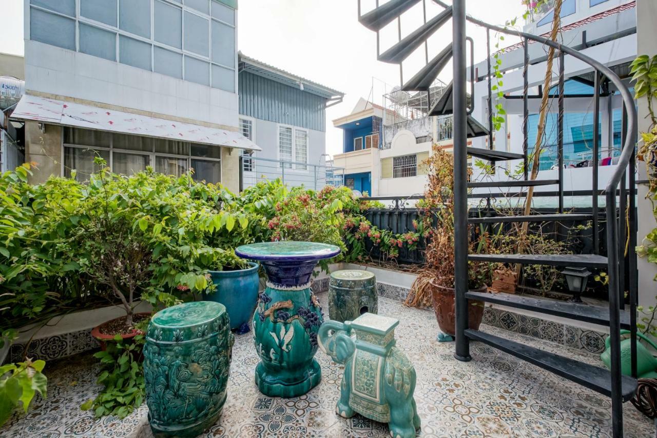 Bed and Breakfast Mira Moon - Calmette Ho-Chi-Minh-Stadt Exterior foto
